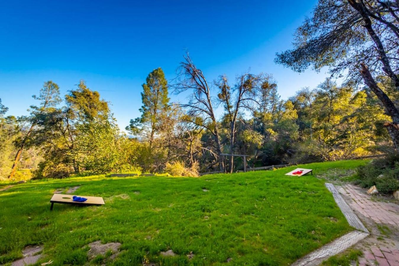 Sierra Vista Lookout Lodge With Creek, Waterfall And Waterholes, Minutes From Bass Lake And Yosemite South Gate North Fork Екстериор снимка